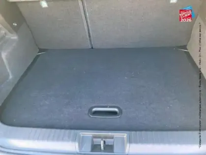 Photo 13 Renault Captur  1.6 E-Tech hybride 145ch Intens -21 Camera GPS