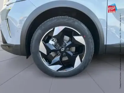 Photo 9 Renault Captur  1.8 E-Tech full hybrid 160ch Techno - 26