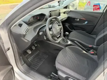 Photo 29 Peugeot 208  1.5 BlueHDi 100ch S/S Active CarPlay