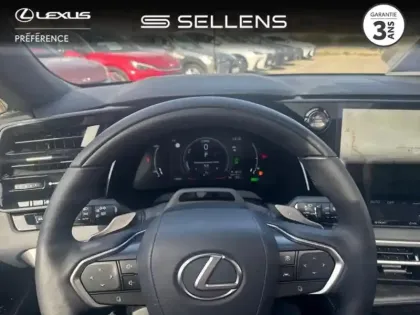 Photo 12 Lexus RX  450h+ Executive 4WD MY25