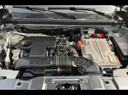 Photo 14 Dacia Duster  1.6 hybrid 140ch Extreme