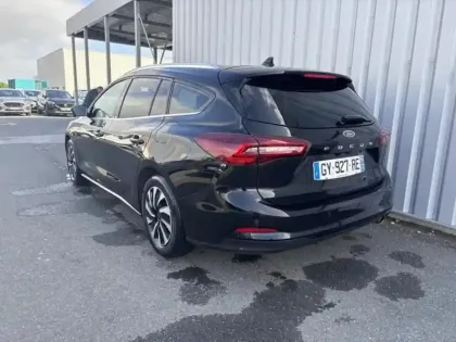 Photo 16 Ford Focus  SW 1.0 EcoBoost mHEV 125ch Titanium X Business