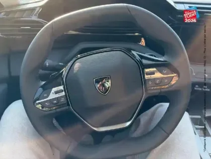 Photo 11 Peugeot 308  1.2 Hybrid 145ch Style e-DCS6