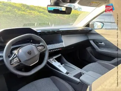 Photo 14 Peugeot 308  1.2 Hybrid 145ch Style e-DCS6