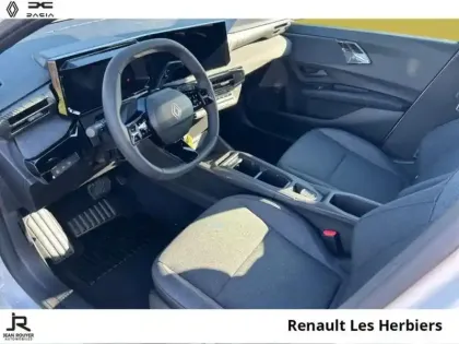 Photo 12 Renault Clio  1.8 E-Tech 160ch full hybrid Evolution