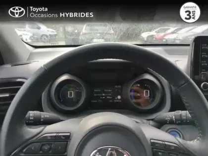 Photo 12 Toyota Yaris  116h Design 5p MY22