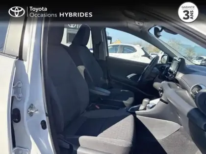 Photo 5 Toyota Yaris  116h Design 5p