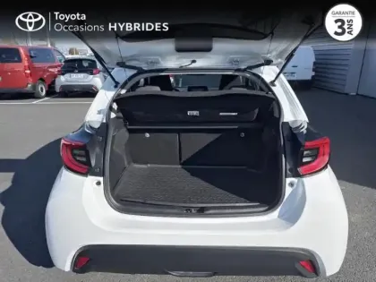 Photo 9 Toyota Yaris  116h Design 5p