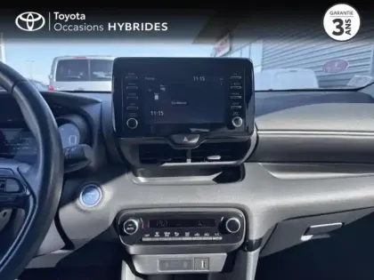 Photo 14 Toyota Yaris  116h Design 5p