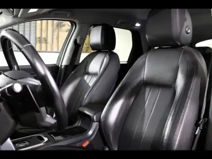 Photo 9 Rover Discovery Sport  2.0 SD4 240ch HSE Luxury AWD BVA Mark IV