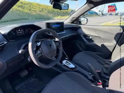 Photo 14 Peugeot 2008  1.2 Hybrid 110ch Style e-DCS6