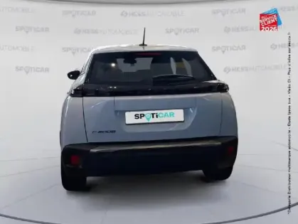Photo 6 Peugeot 2008  e- 156ch Style