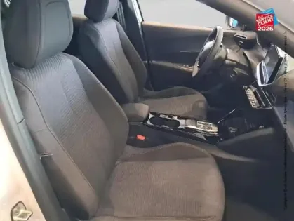 Photo 19 Peugeot 2008  e- 156ch Style