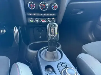 Photo 10 Mini Mini  JCW 231ch Edition Premium Plus BVA8