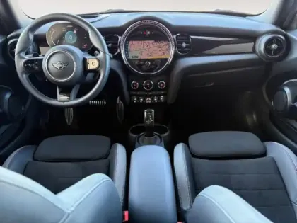 Photo 9 Mini Mini  JCW 231ch Edition Premium Plus BVA8