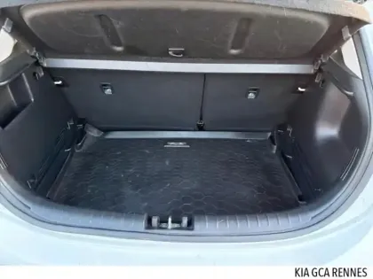 Photo 10 Kia Rio Gén. IV Ph2 Motion 5