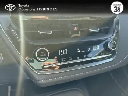 Photo 13 Toyota Corolla  122h Dynamic MY22