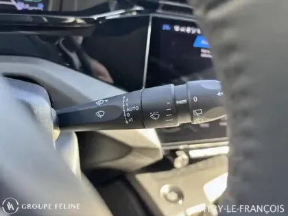 Photo 12 Peugeot 308  1.2 Hybrid 145ch Allure e-DCS6