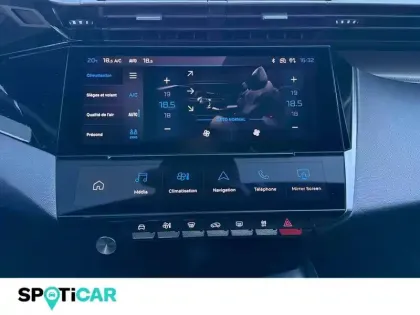 Photo 29 Peugeot 408  PHEV 225ch GT e-EAT8
