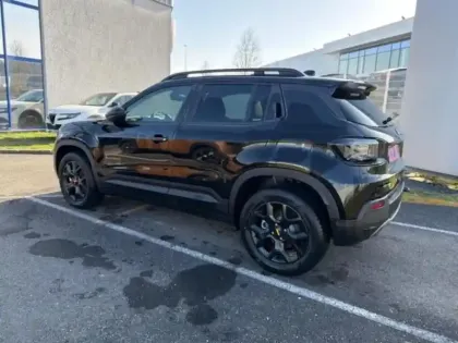 Photo 6 Jeep Avenger  1.2 Turbo T3 145ch MHEV The North Face BVR6 4xe