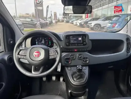 Photo 14 Fiat Panda  Pandina 1.0 65ch BSG S&S Hybrid Icône