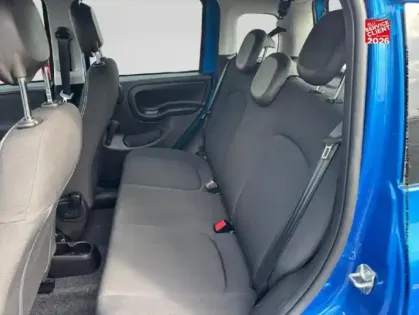 Photo 10 Fiat Panda  Pandina 1.0 65ch BSG S&S Hybrid Icône