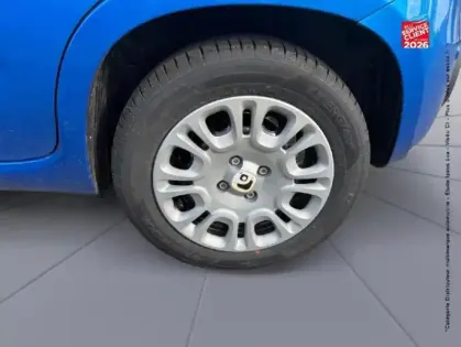 Photo 24 Fiat Panda  Pandina 1.0 65ch BSG S&S Hybrid Icône