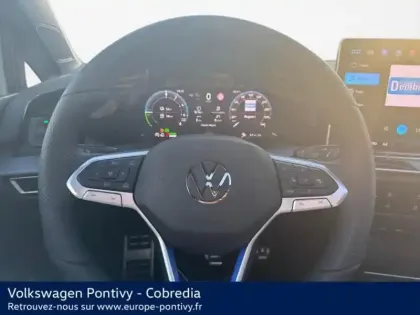 Photo 10 Volkswagen Golf  1.5 eHybrid 272ch GTE DSG6