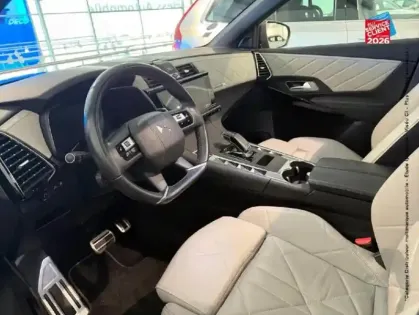 Photo 9 DS DS 7  Crossback PureTech 180ch Rivoli Automatique