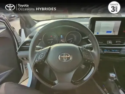 Photo 8 Toyota C-HR  1.8 Hybride 122ch Design E-CVT