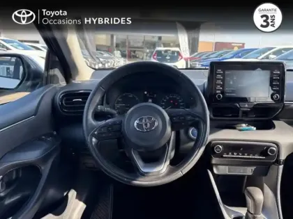 Photo 8 Toyota Yaris  116h Dynamic 5p MY22