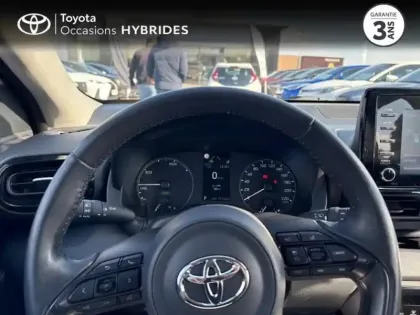 Photo 12 Toyota Yaris  116h Dynamic 5p MY22