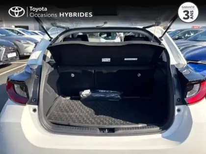 Photo 9 Toyota Yaris  116h Dynamic 5p MY22