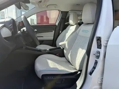 Photo 8 Fiat 600  1.2 Hybrid 100ch La Prima DCT6