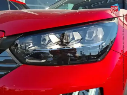 Photo 27 Peugeot 2008  1.2 Hybrid 145ch GT e-DCS6