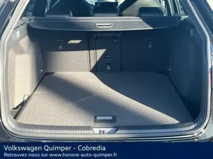 Photo 6 Volkswagen Golf  SW 2.0 TDI 150ch R-Line DSG7