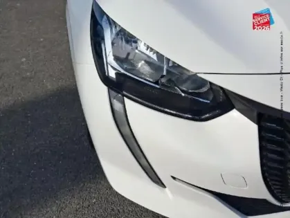 Photo 12 Peugeot 208  1.5 BlueHDi 100ch S&S Active