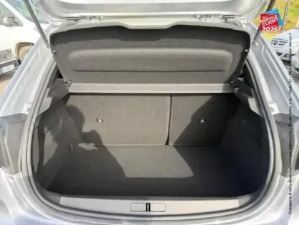 Photo 13 Peugeot 208  1.5 BlueHDi 100ch S/S Active CarPlay