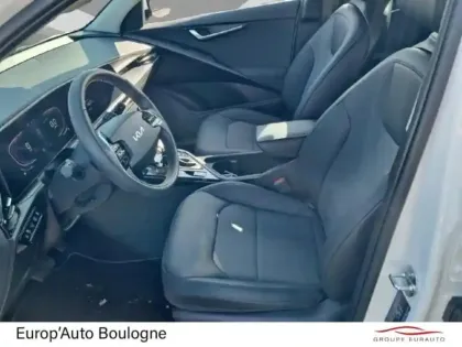 Photo 10 Kia Niro  1.6 GDi 129ch HEV Active DCT6