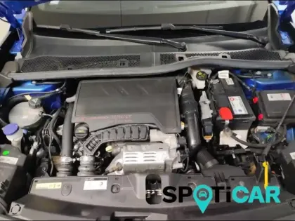 Photo 11 Peugeot 2008  1.2 PureTech 130ch S&S GT EAT8