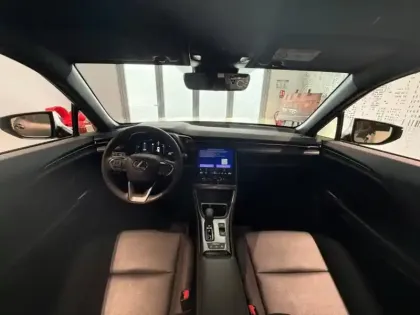 Photo 11 Lexus Lbx  1.5 136ch Emotion 2WD