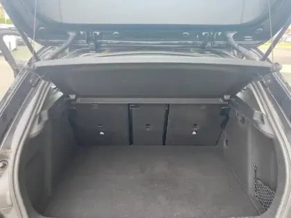 Photo 18 BMW Serie 1 Série 1 118iA 136ch Edition M Design DKG7