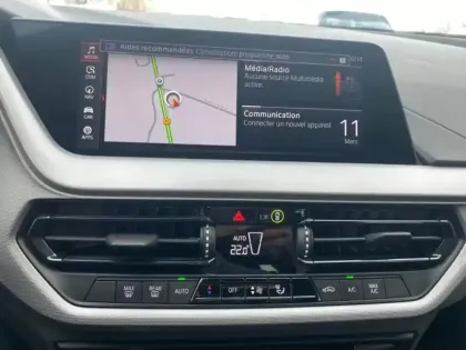 Photo 20 BMW Serie 1 Série 1 118iA 136ch Edition M Design DKG7