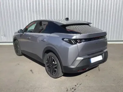 Photo 6 Peugeot 3008 Nouveau Hybrid 136 e-DCS6 Allure