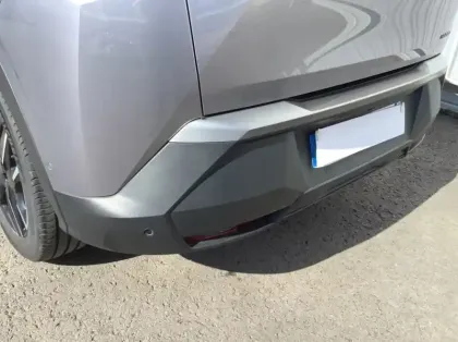 Photo 24 Peugeot 3008 Nouveau Hybrid 136 e-DCS6 Allure