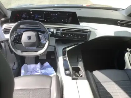 Photo 39 Peugeot 3008 Gén. III Ph1 Allure 5