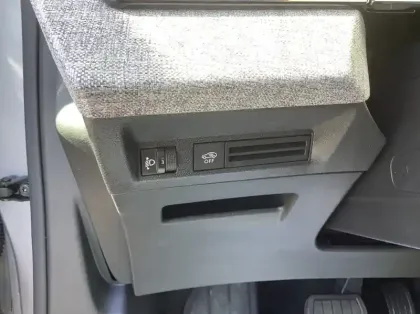 Photo 26 Peugeot 3008 Nouveau Hybrid 136 e-DCS6 Allure