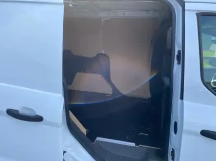 Photo 8 Ford Transit Connect Fourgonnette L1 1.0E 100ch E85 Trend