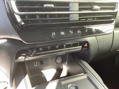 Photo 45 Citroën C5 aircross Hybride 136 e-DCS6 Max