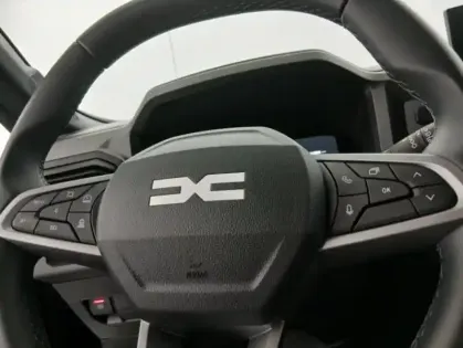 Photo 24 Dacia Bigster HYBRIDE Hybrid 155 Journey